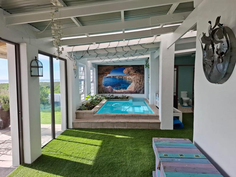 4 Bedroom Property for Sale in Dwarskersbos Western Cape